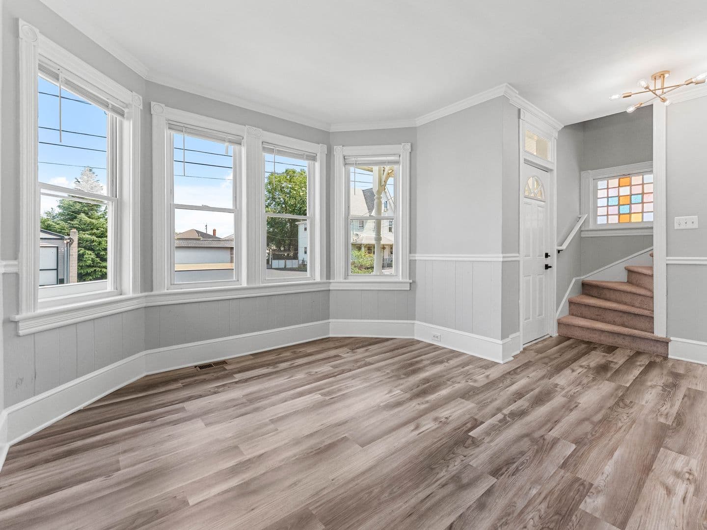 Riverside House: 224 Taylor St