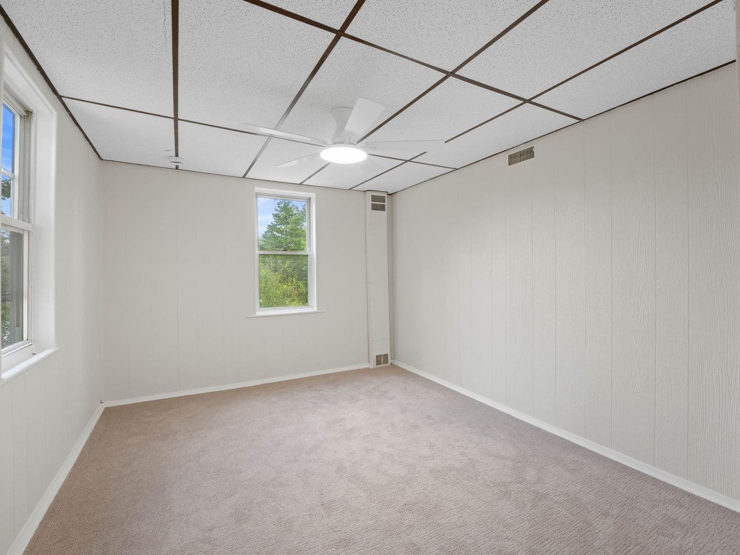 Hammonton Apartment: 45 Hall St