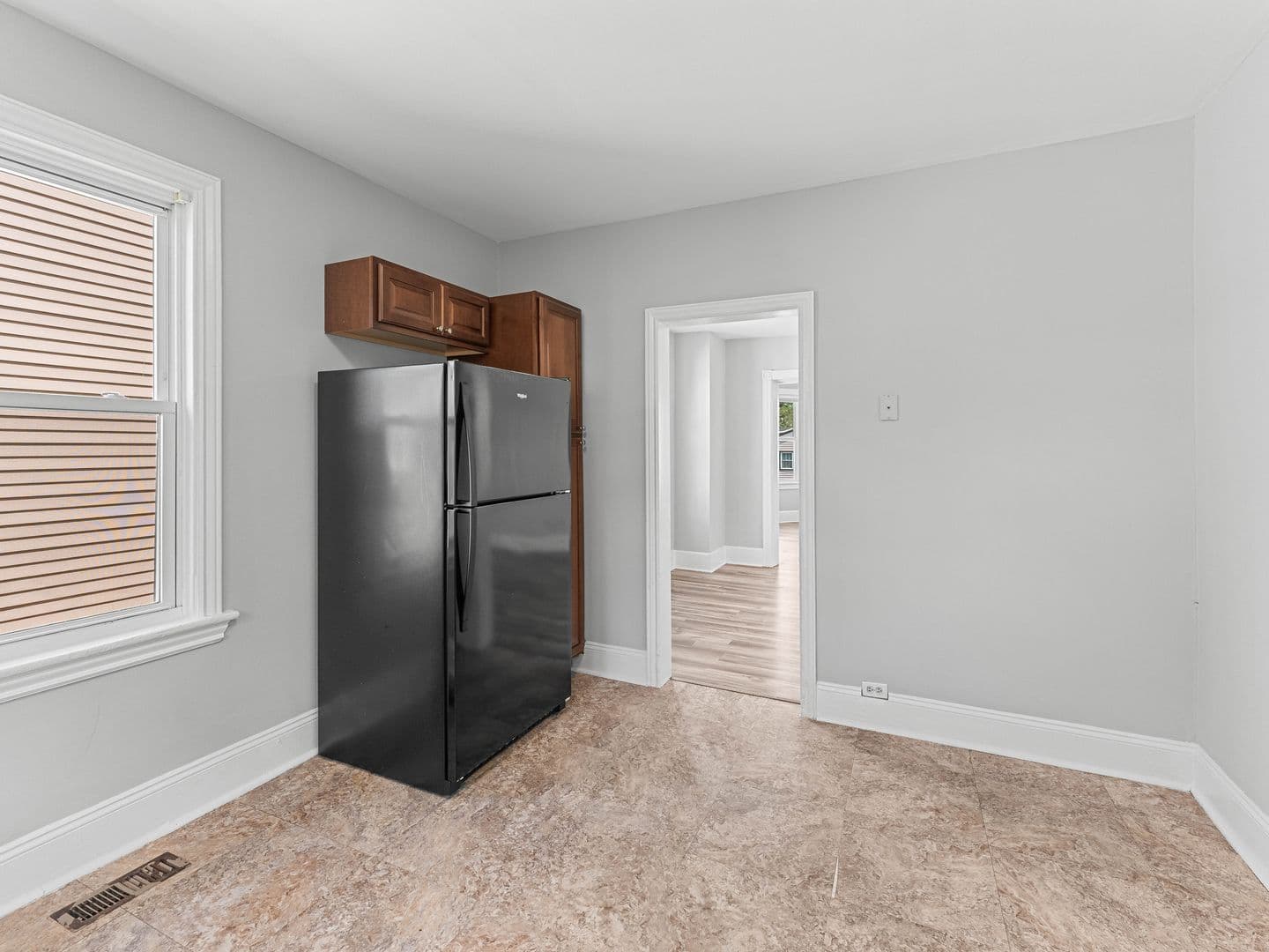 Riverside House: 224 Taylor St