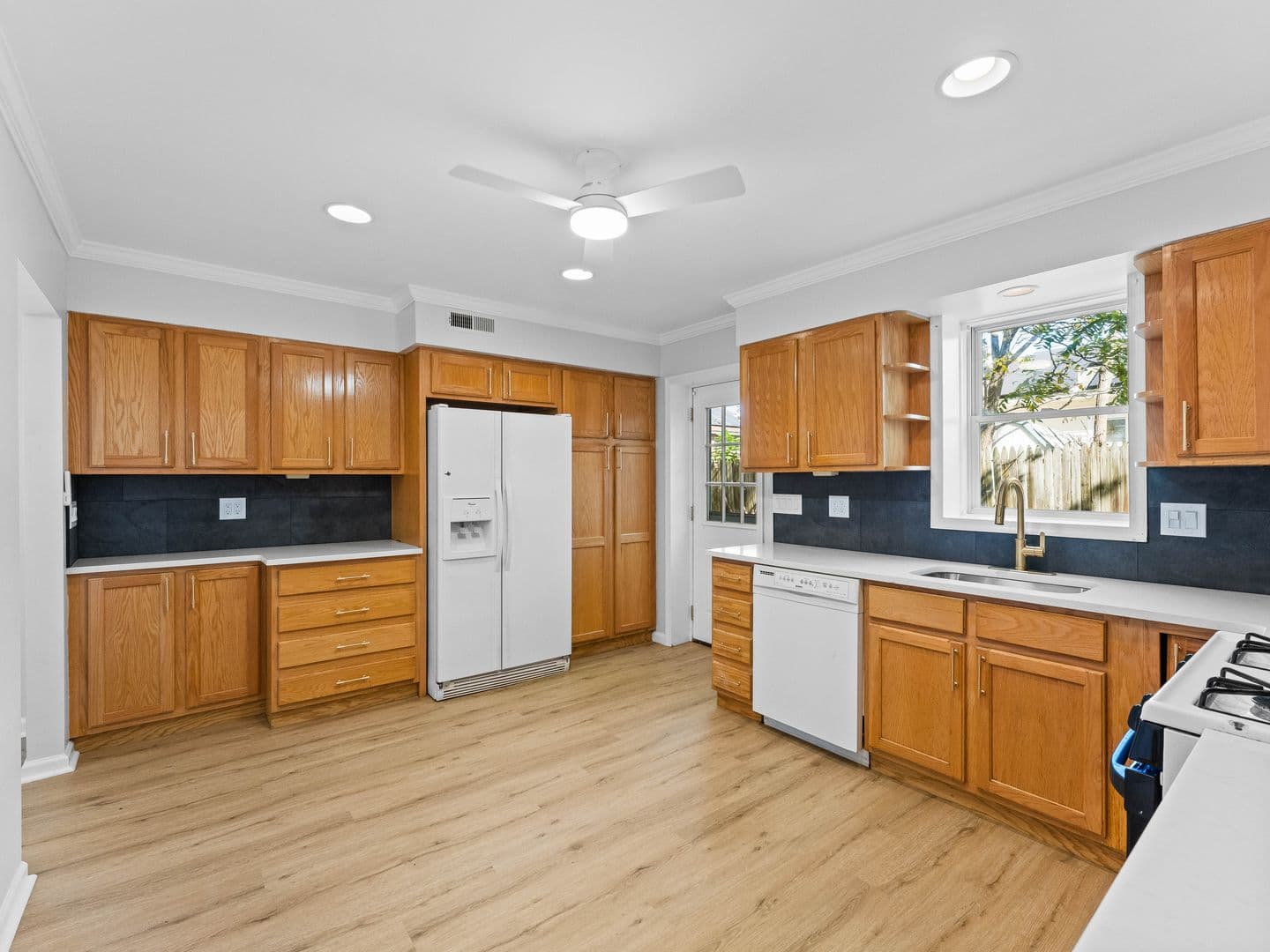Millville House: 817 E Vine St