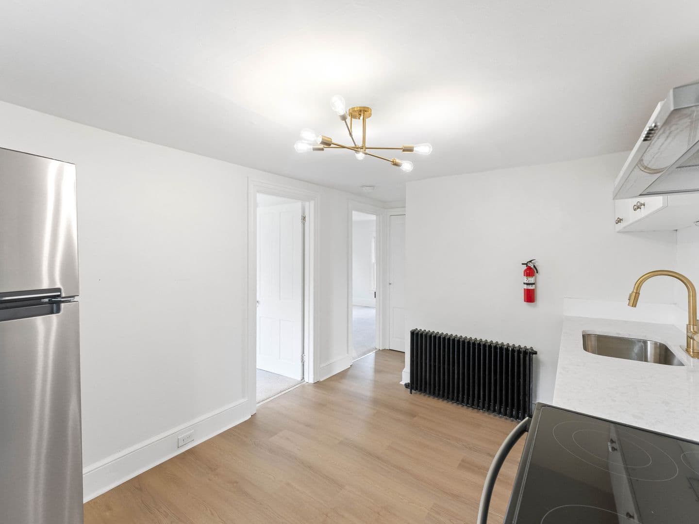 Millville House: 213 N 6th St