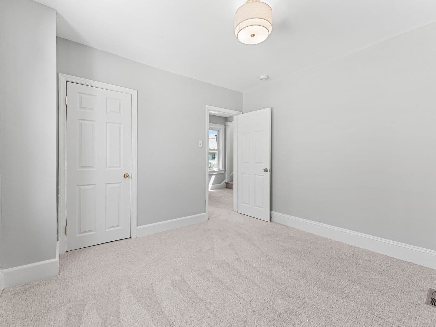 Riverside House: 224 Taylor St