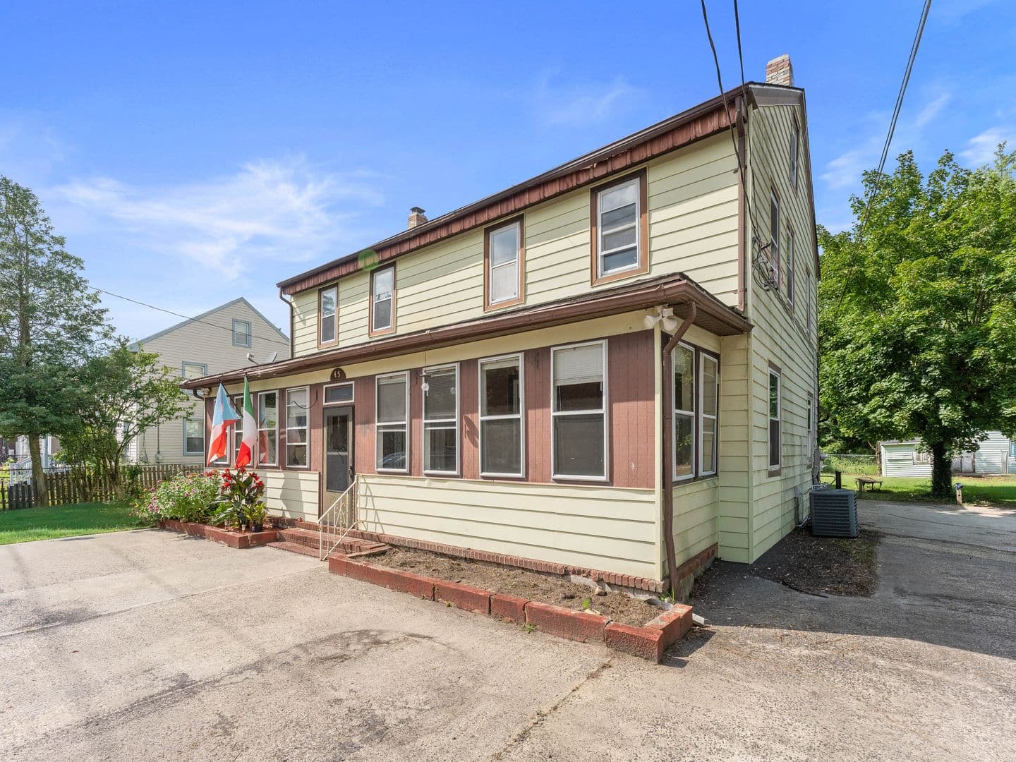 Hammonton Apartment: 45 Hall St