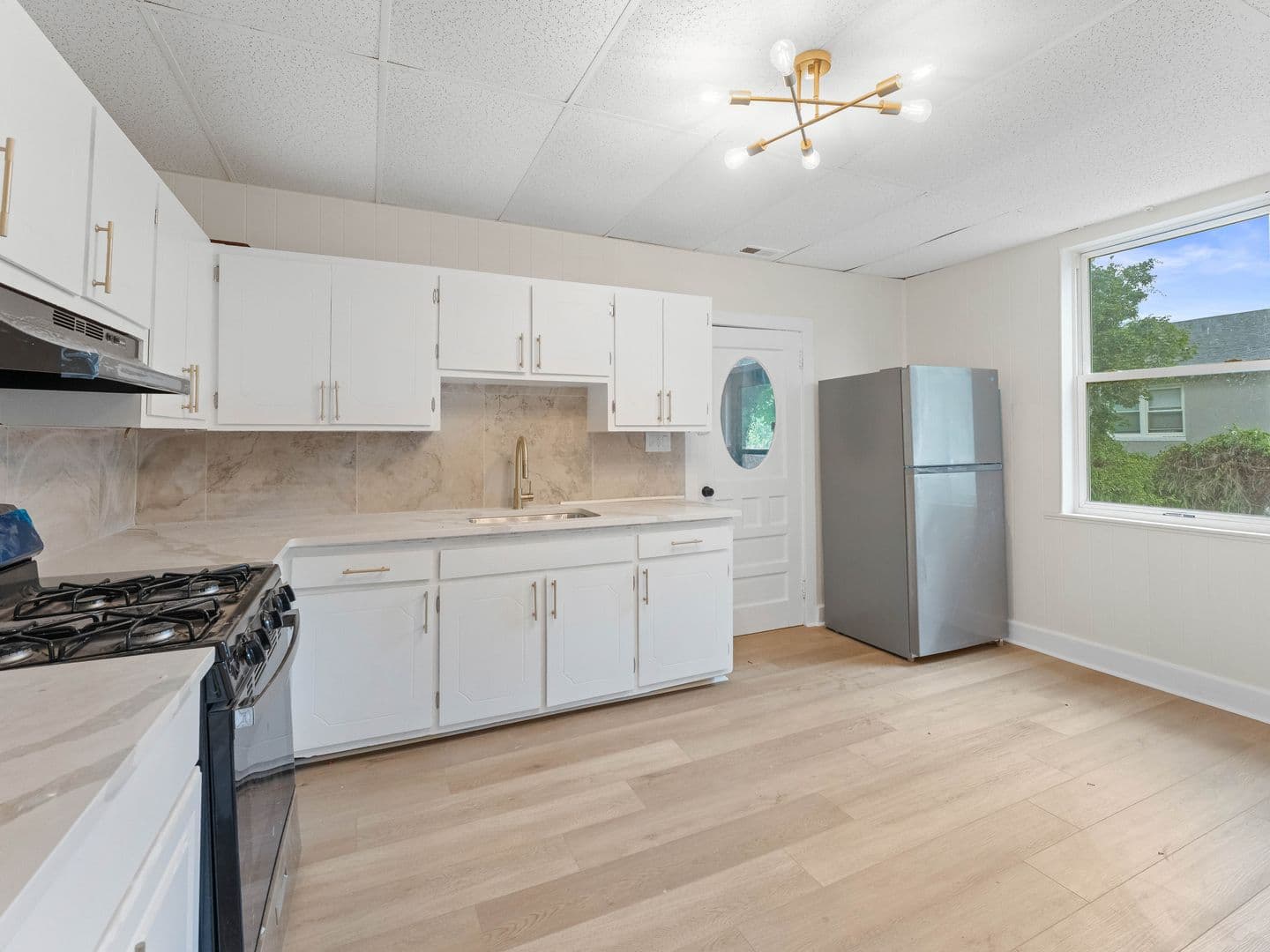 Hammonton Apartment: 45 Hall St