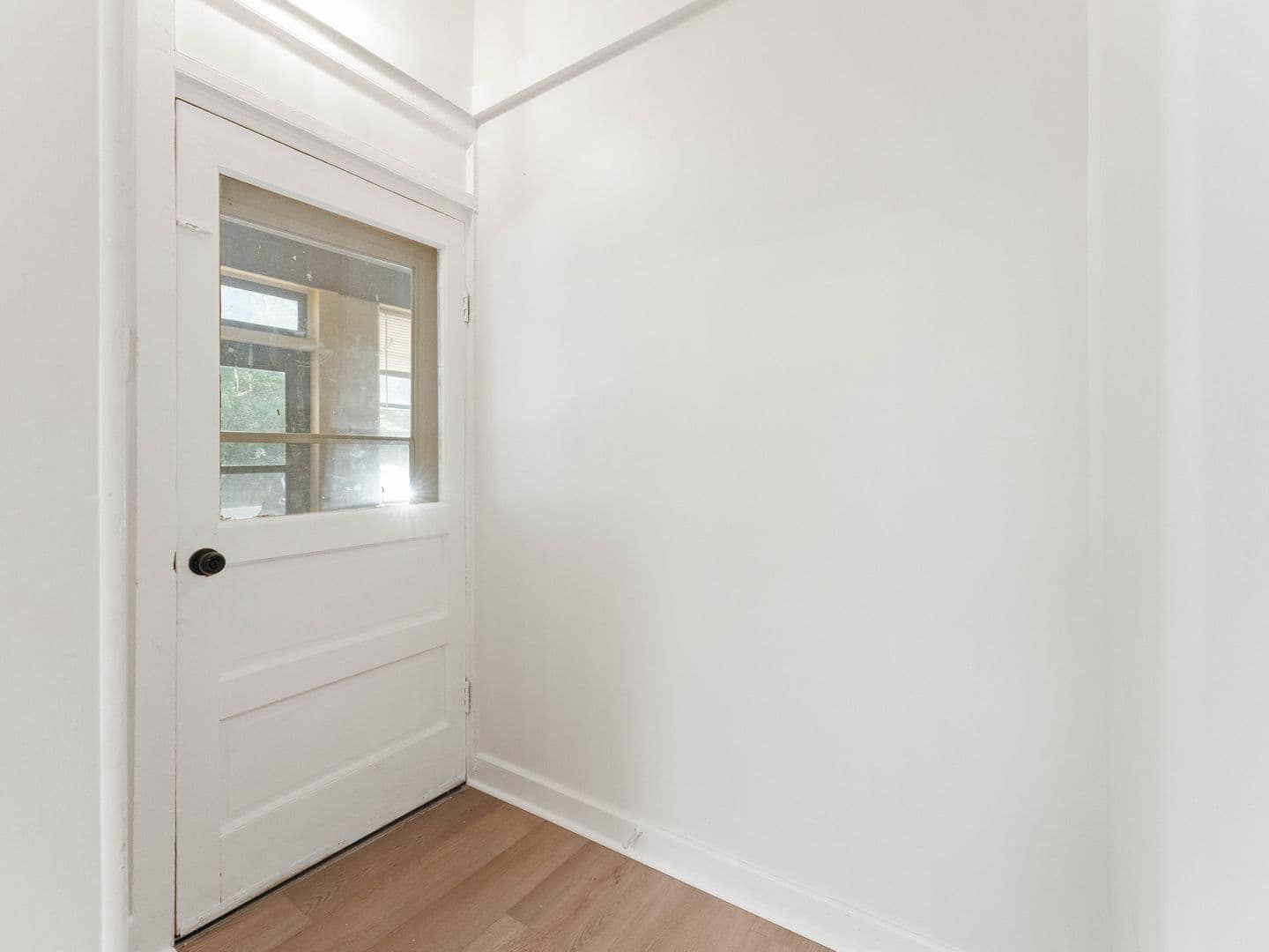 Hammonton Apartment: 45 Hall St
