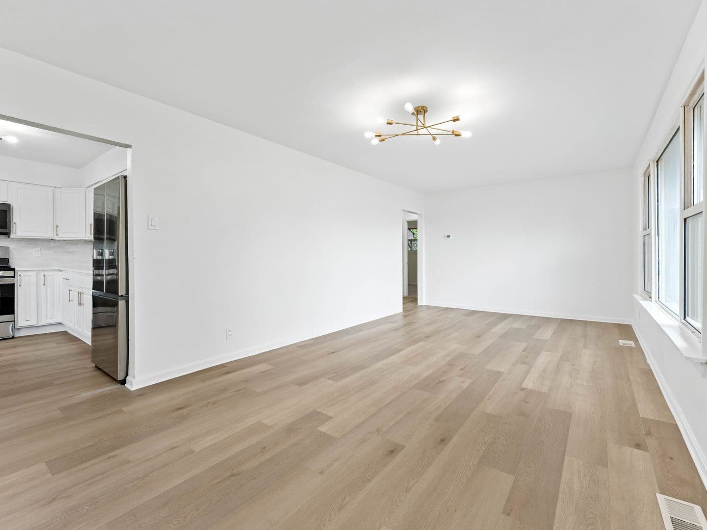 Lawnside House: 109 White Horse Pike N