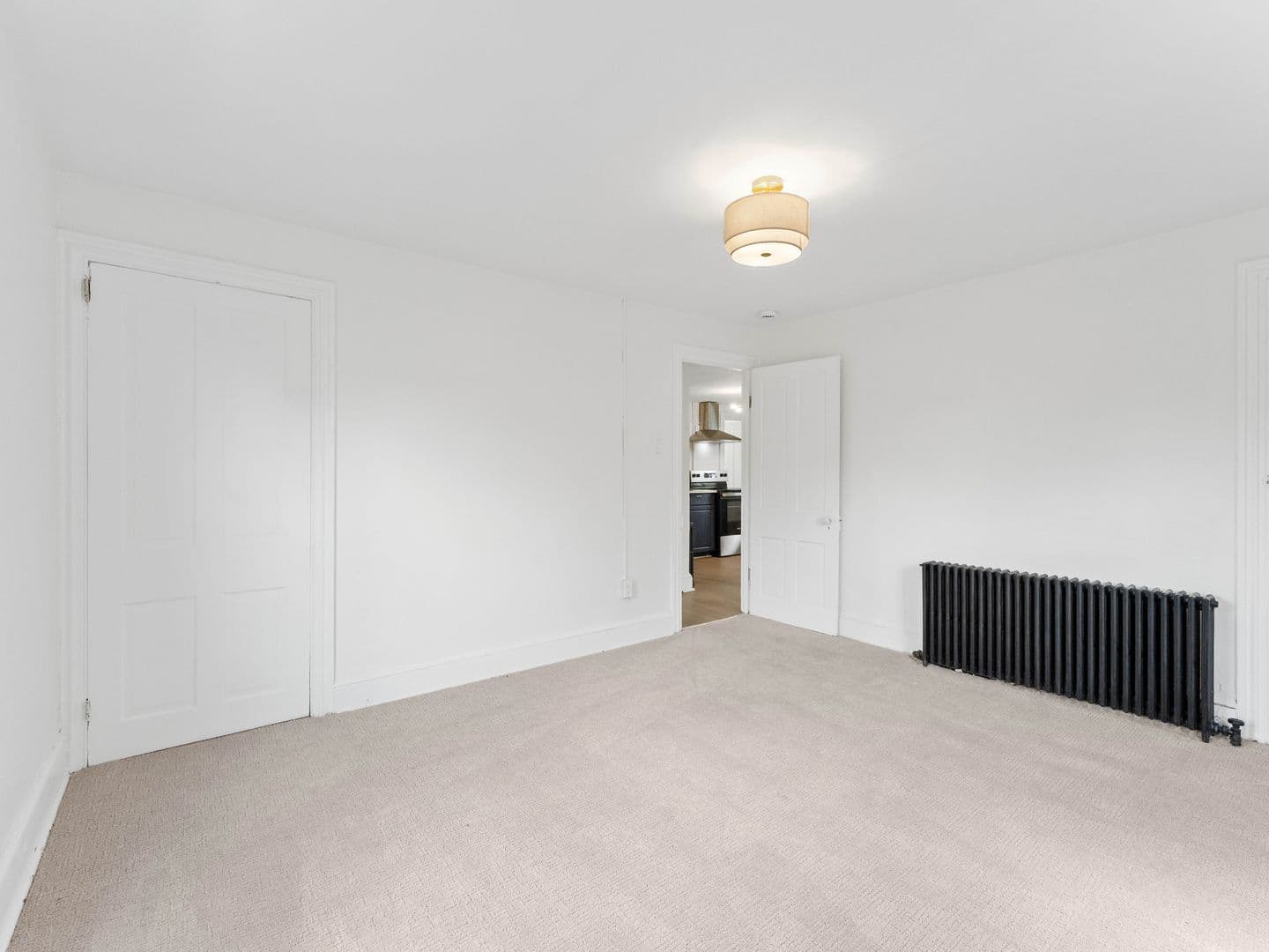 Millville House: 213 N 6th St