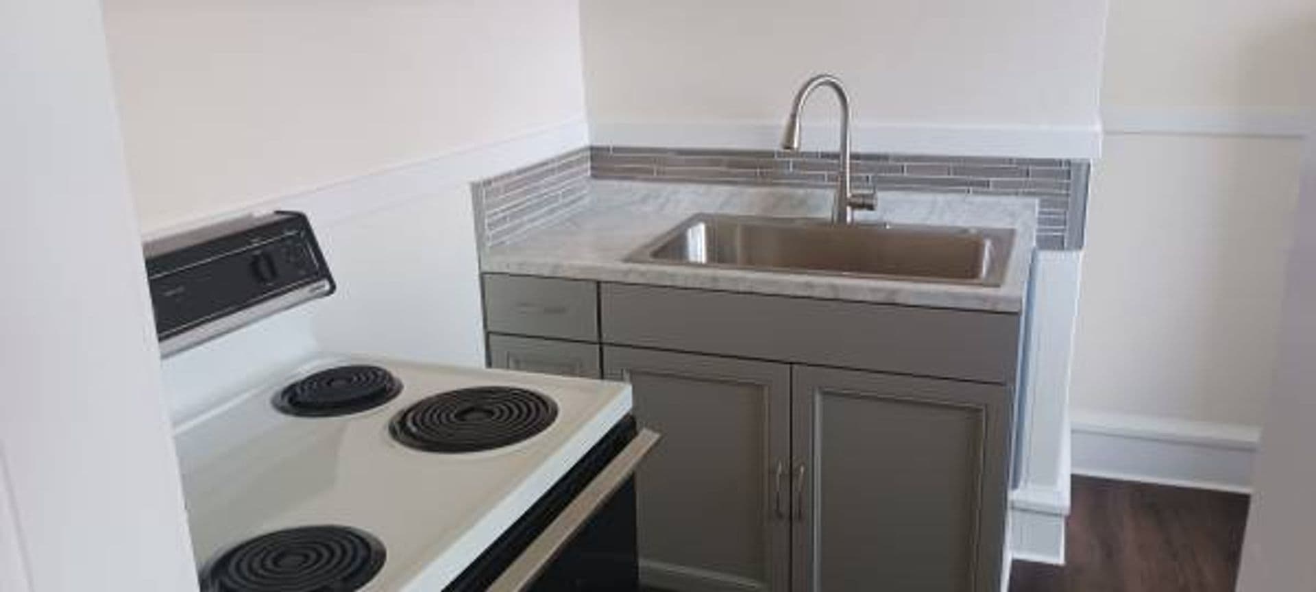 Chehalis Apartment: 133 N Market Blvd