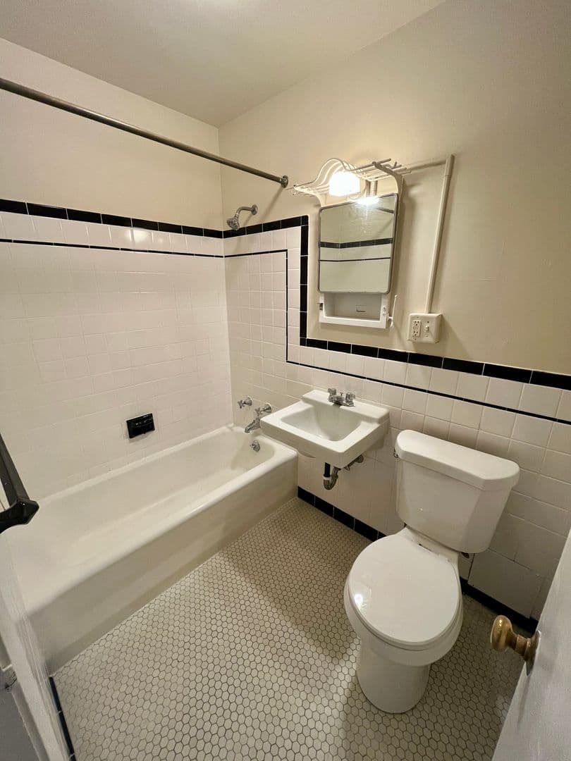 BUFFALO Apartment: 140 NORTH STREET