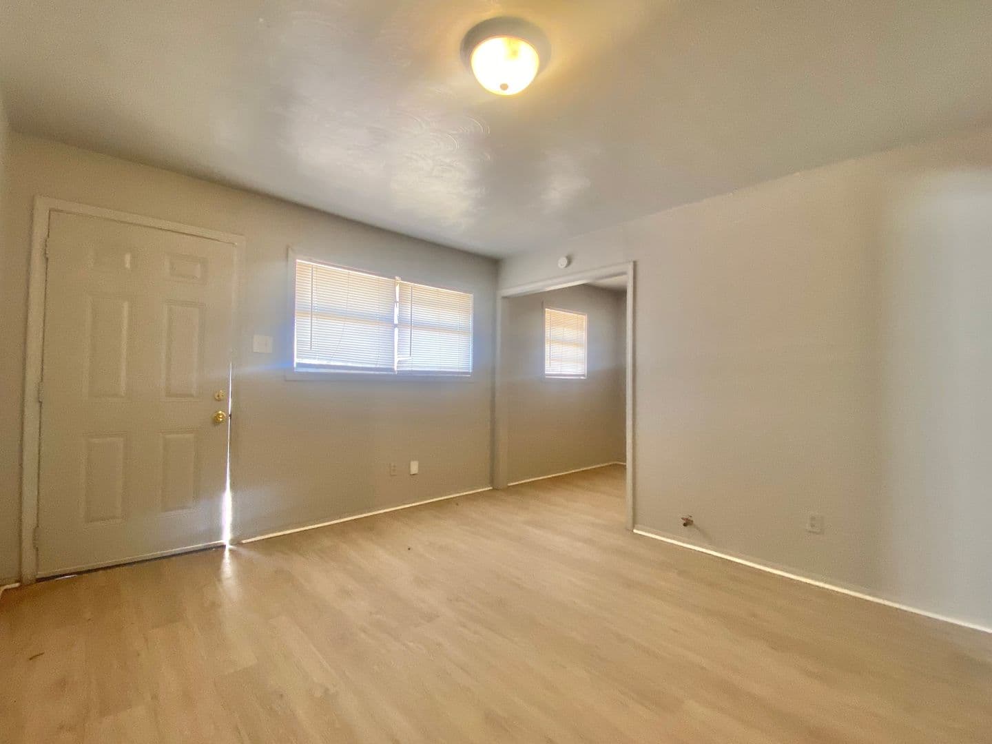 Lubbock Apartment: 1108 42nd Street