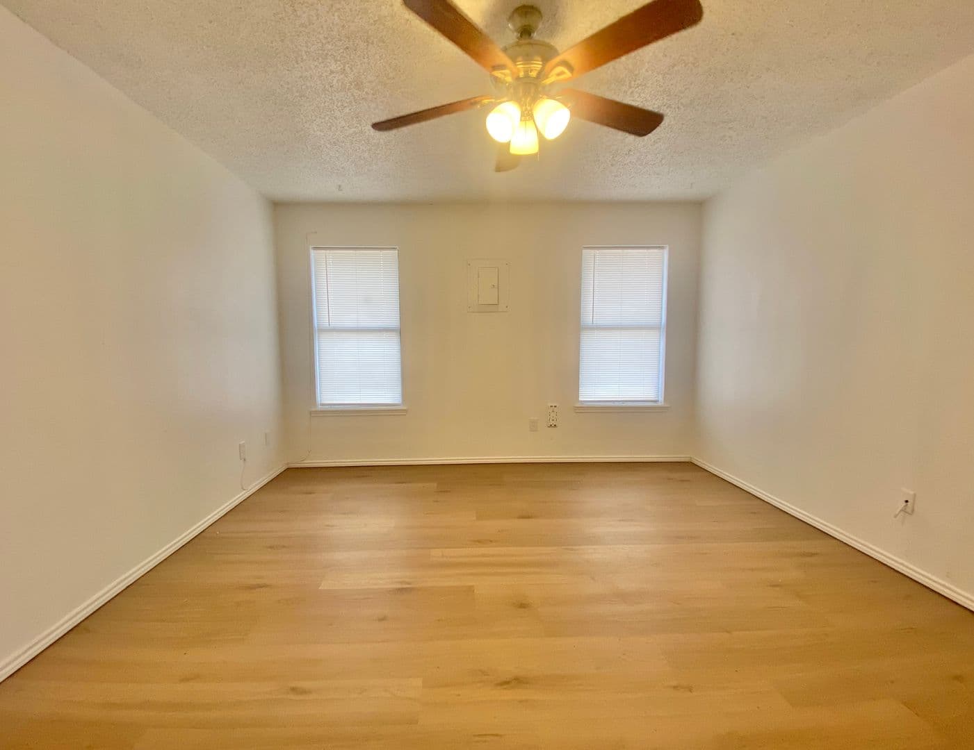 Lubbock House: 8407 Vernon Ave.