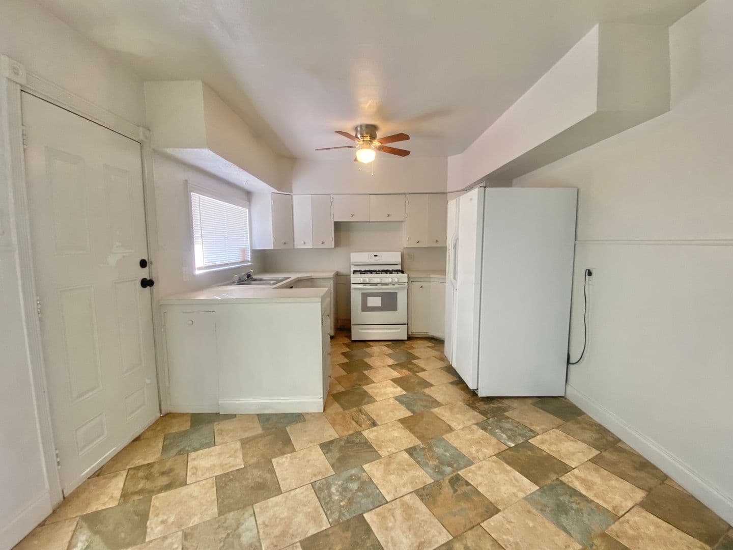 Lubbock Apartment: 1923 39th