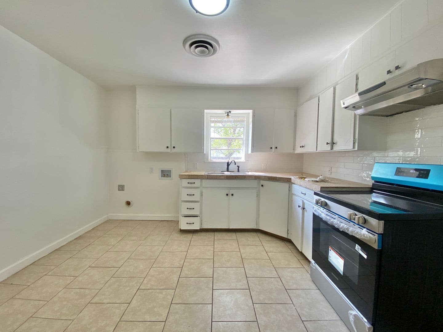 Lubbock House: 1609 39th St.
