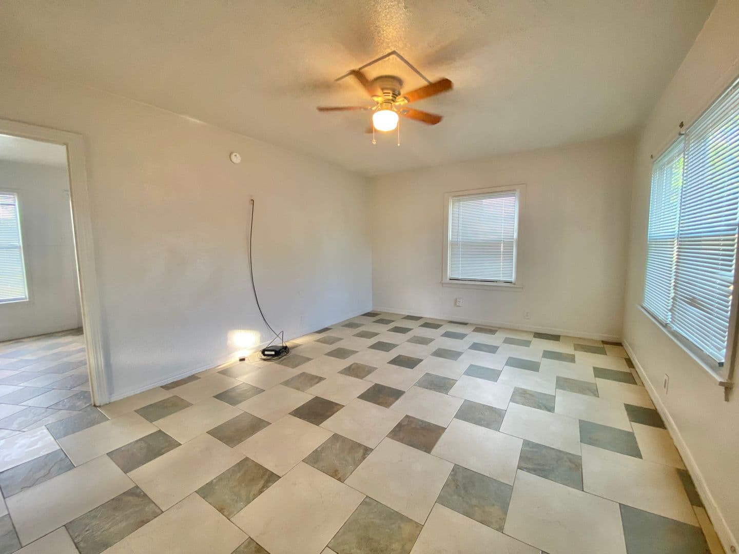 Lubbock Apartment: 1923 39th