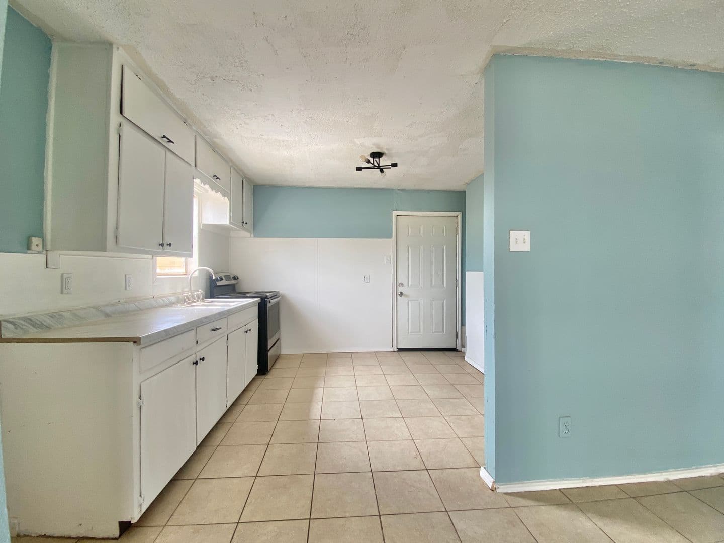 Lubbock House: 2515 Bates St.