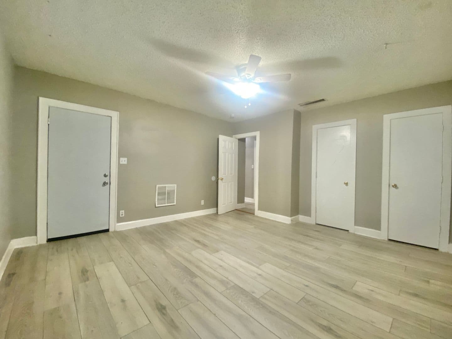 Lubbock Apartment: 2218 15th St