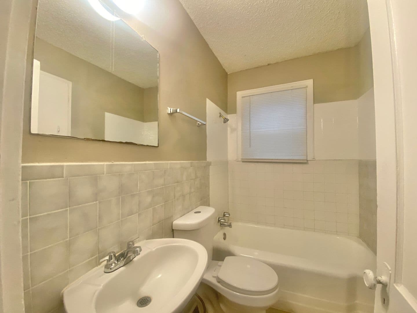 Lubbock Apartment: 2218 15th St