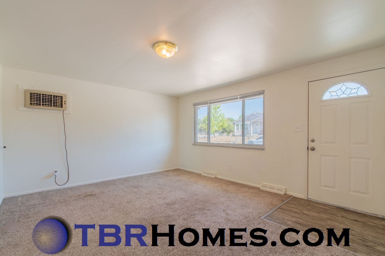 Englewood House: 2340 W Harvard Ave