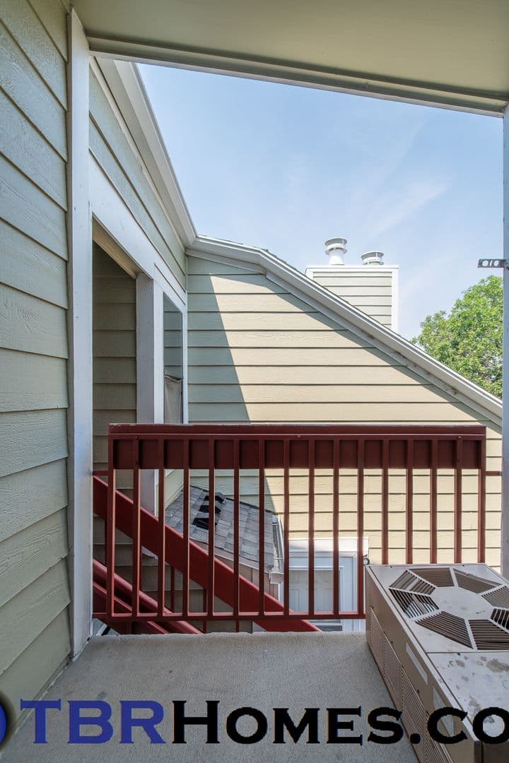 Aurora House: 920 S. Dawson Way #19