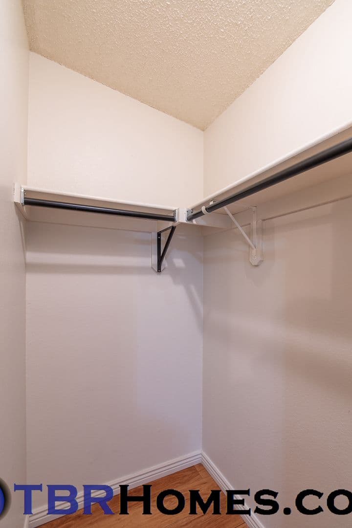 Aurora House: 920 S. Dawson Way #19