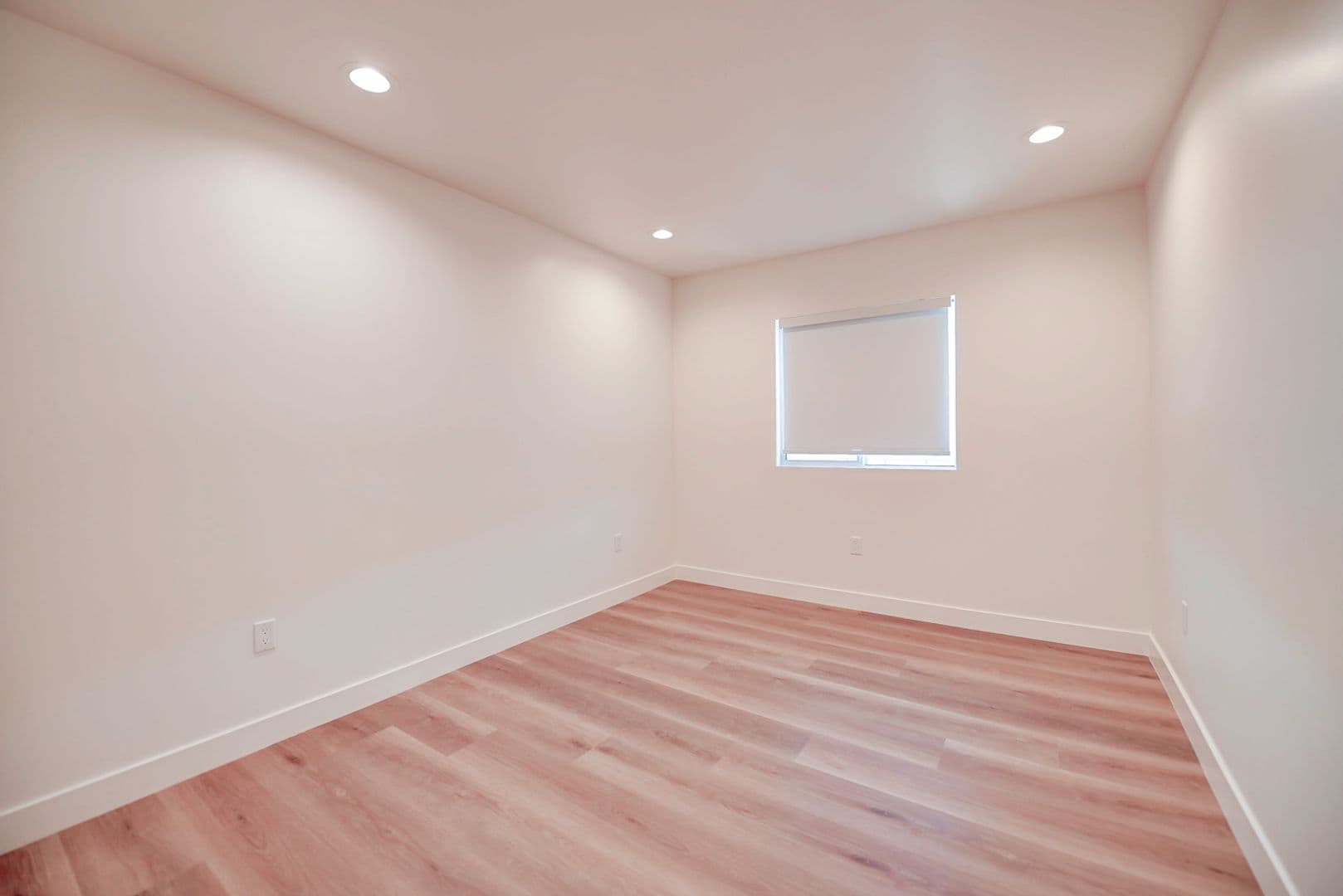 Santa Ana Apartment: 829 N Garfield St
