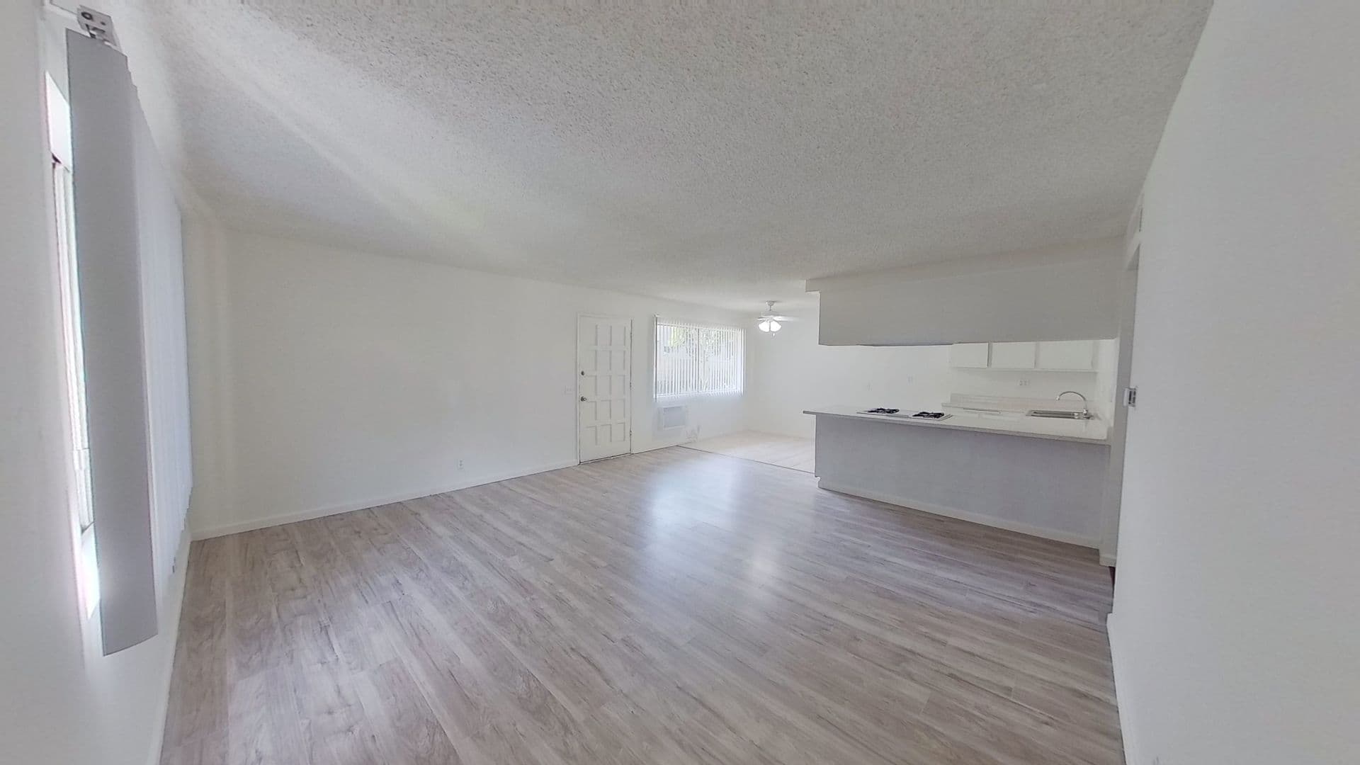 Santa Ana Apartment: 559 N. Tustin Ave