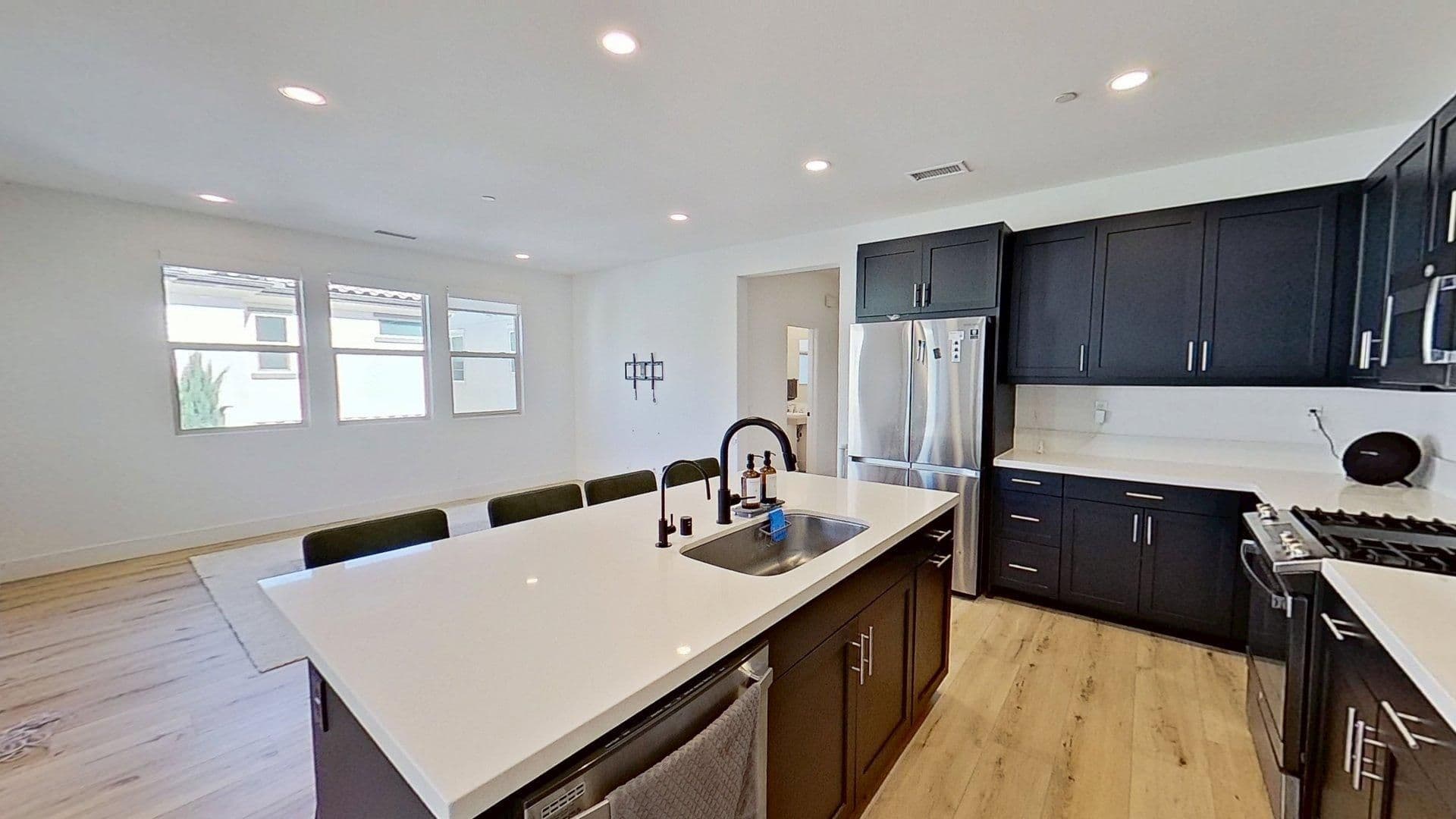 Anaheim House: 574 S Motif St.