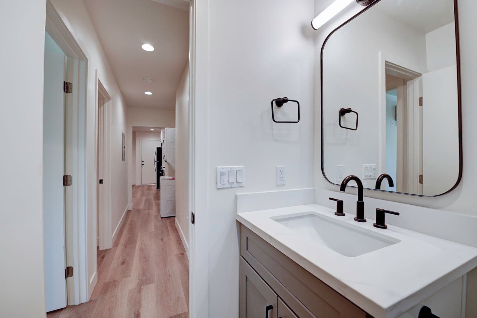 Santa Ana Condo: 829 N Garfield St
