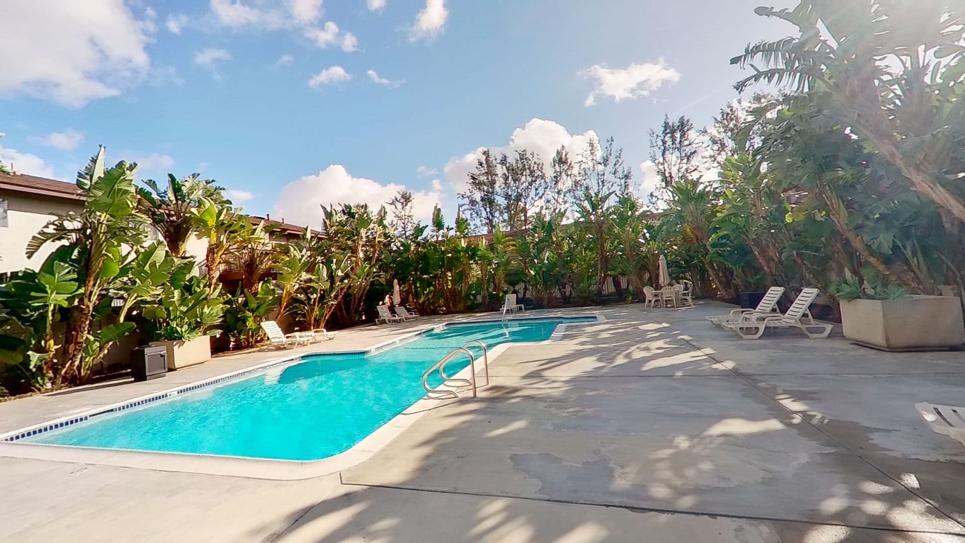 Santa Ana Apartment: 553 N. Tustin Ave