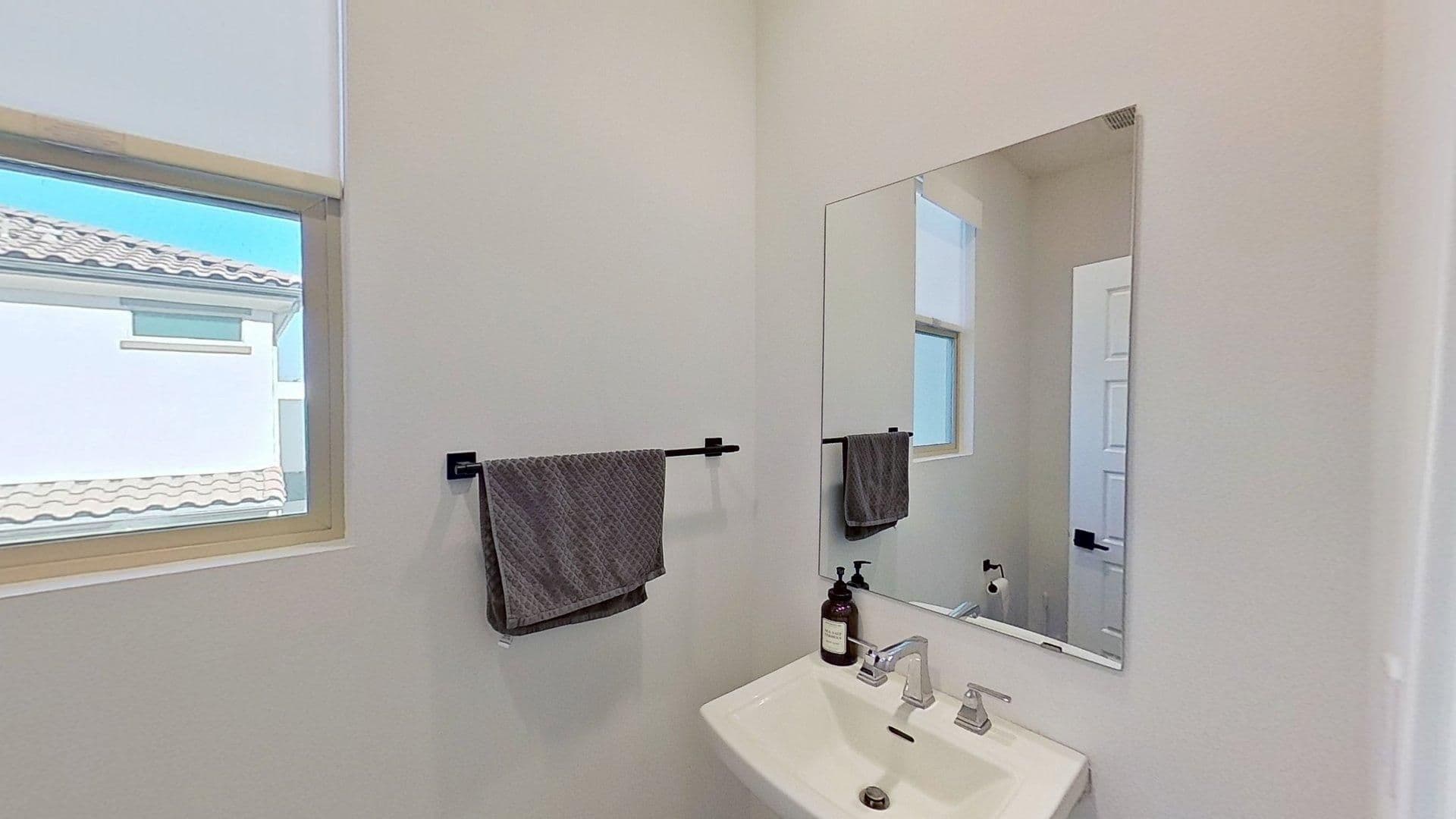 Anaheim House: 574 S Motif St.