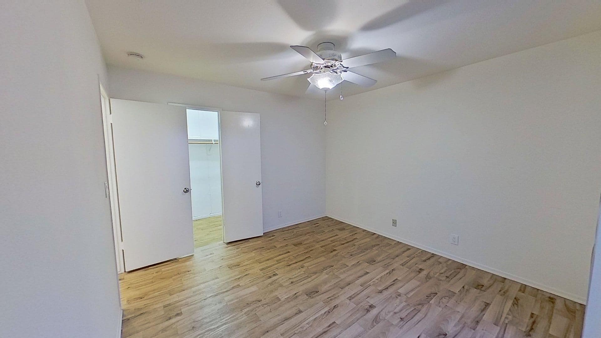 Irvine House: 5022 Hemlock