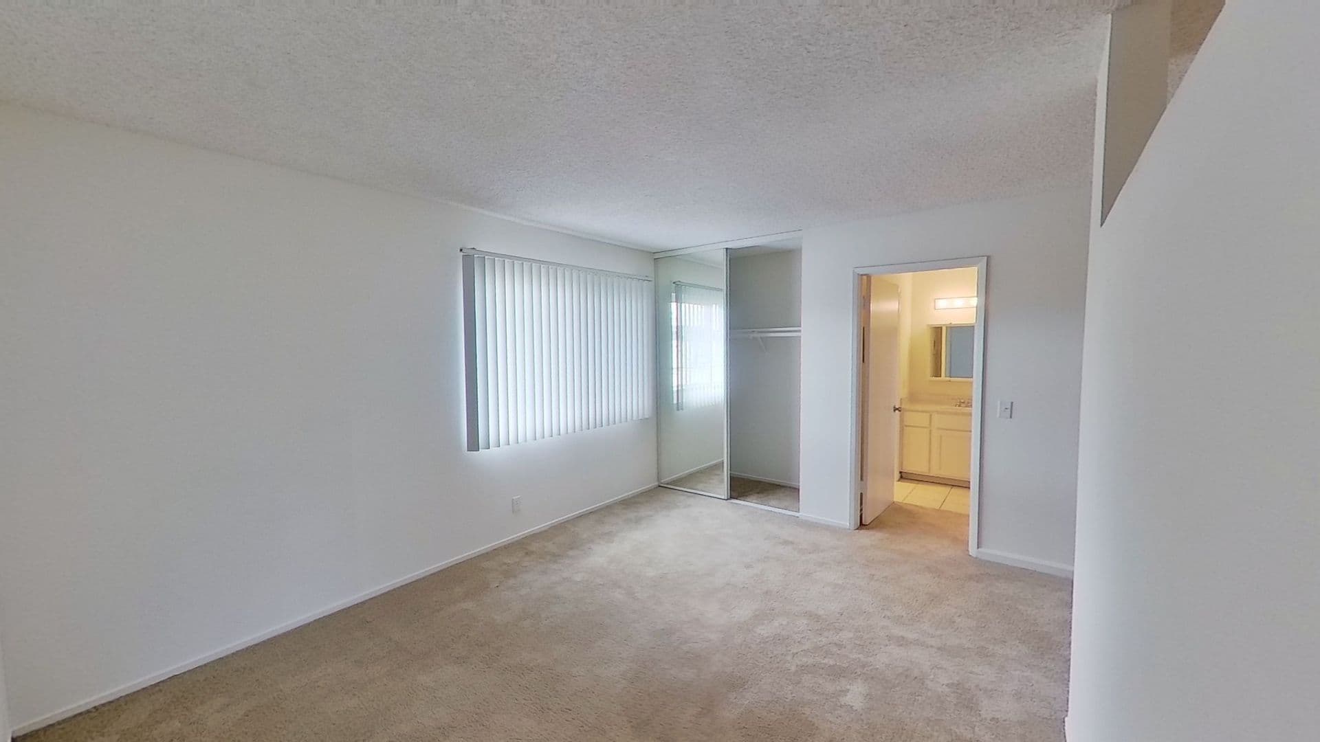 Santa Ana Apartment: 553 N. Tustin Ave