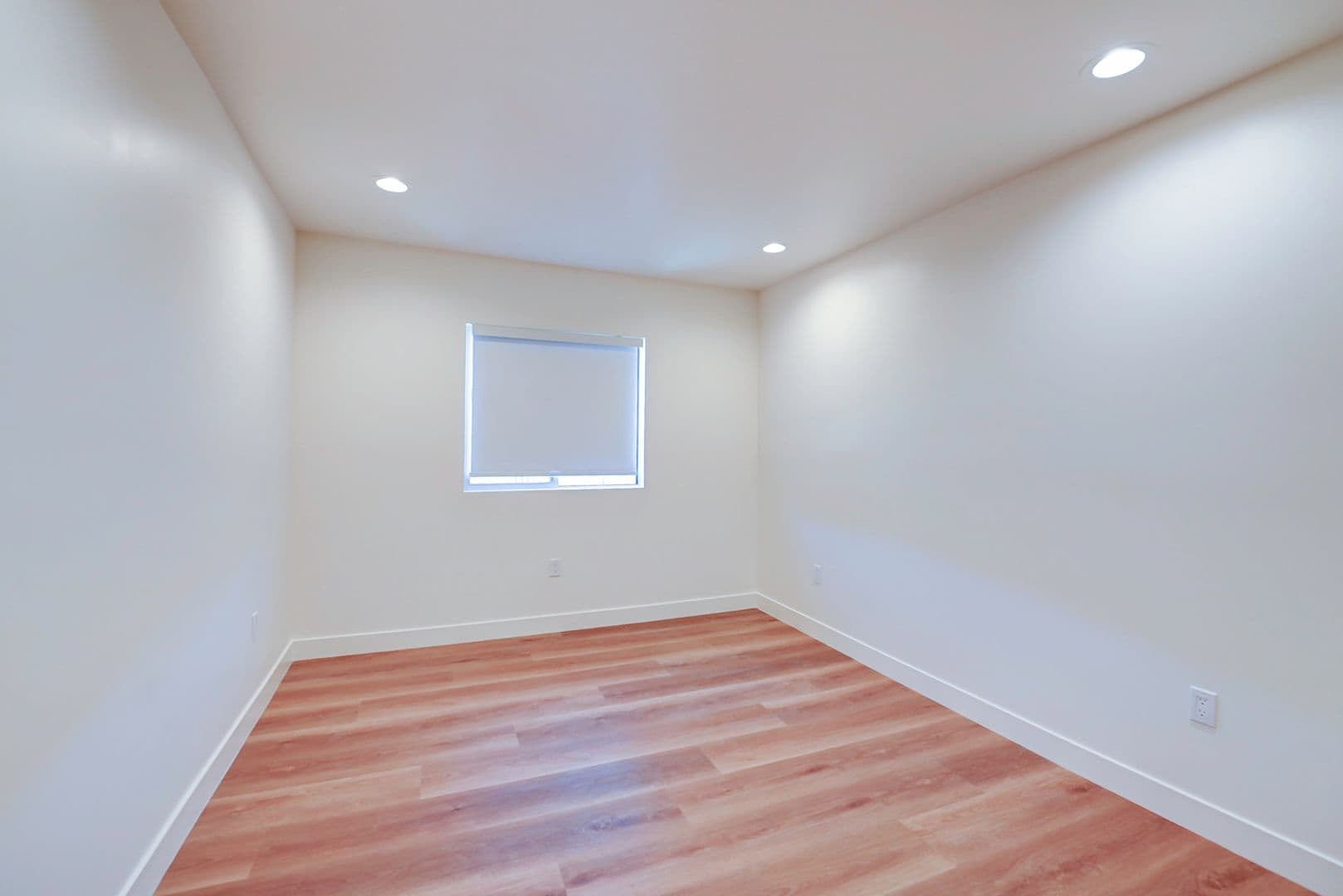 Santa Ana Condo: 829 N Garfield St