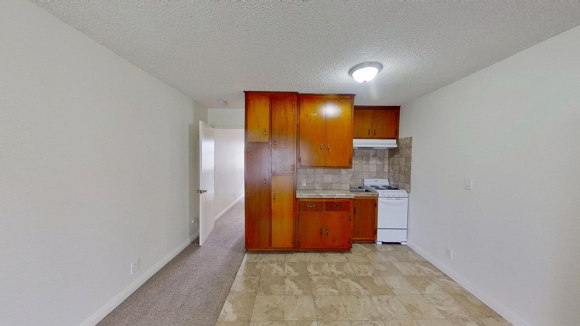 Garden Grove House: 11014 Paloma Ave
