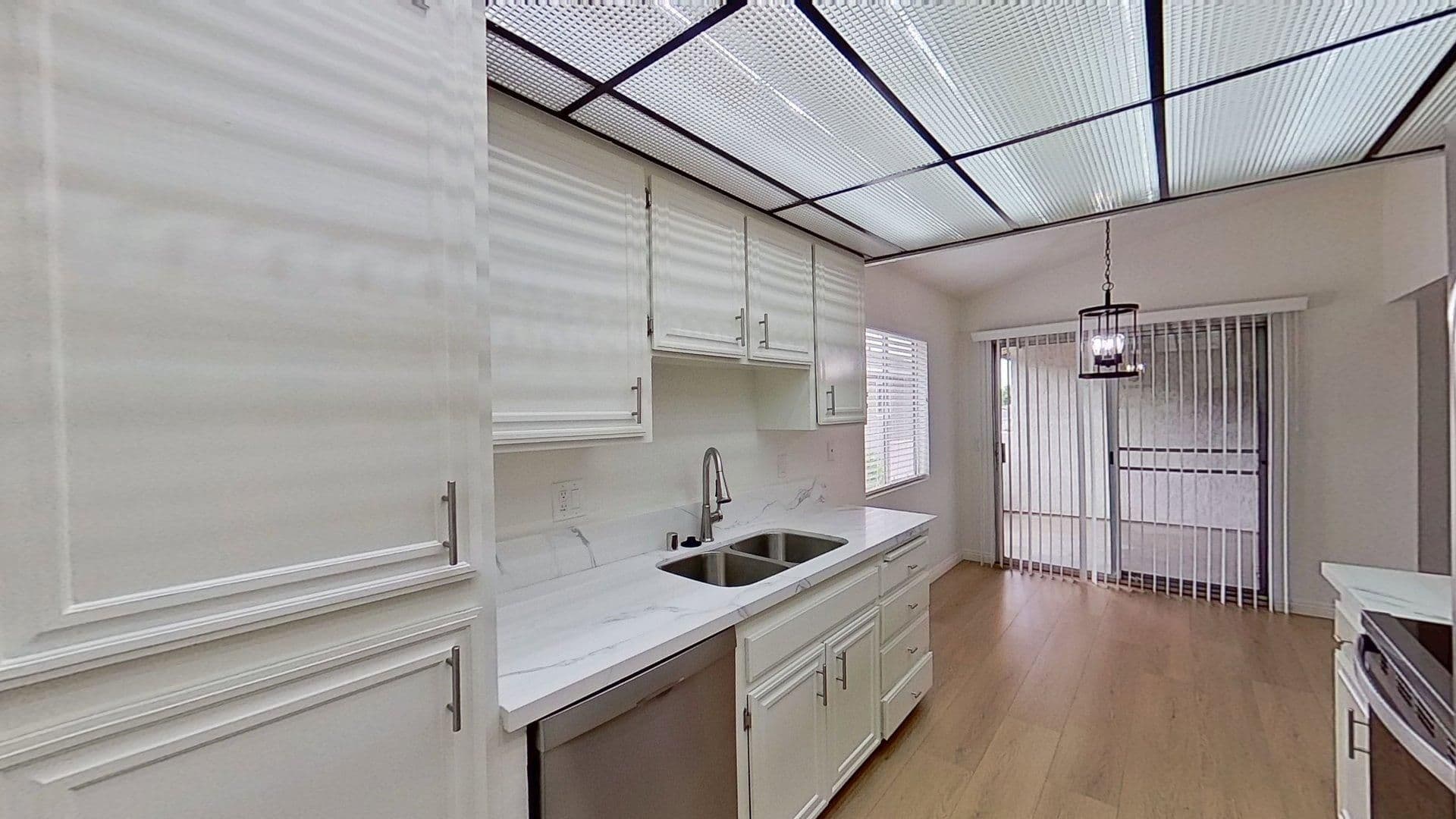 Santa Ana Apartment: 602 South Harmon Street