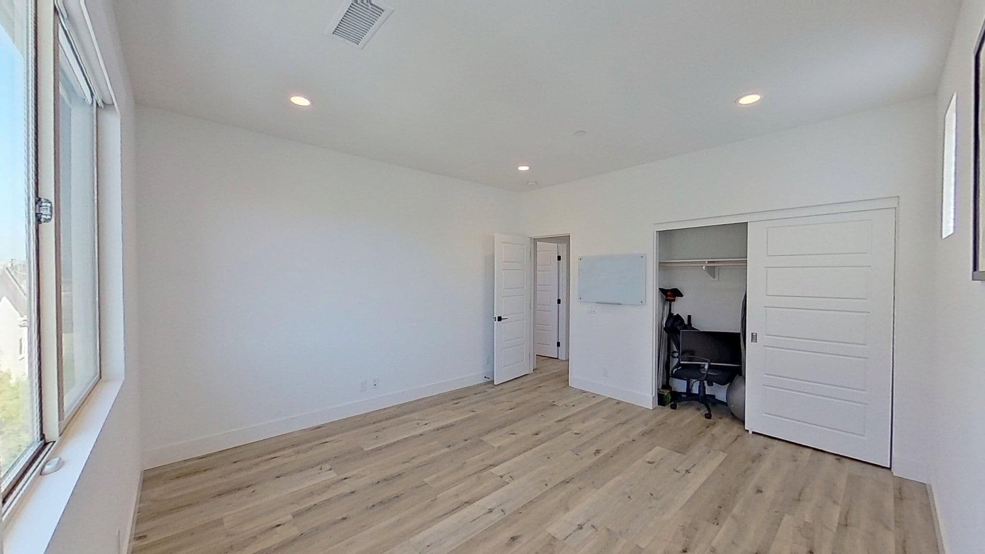 Anaheim House: 574 S Motif St.