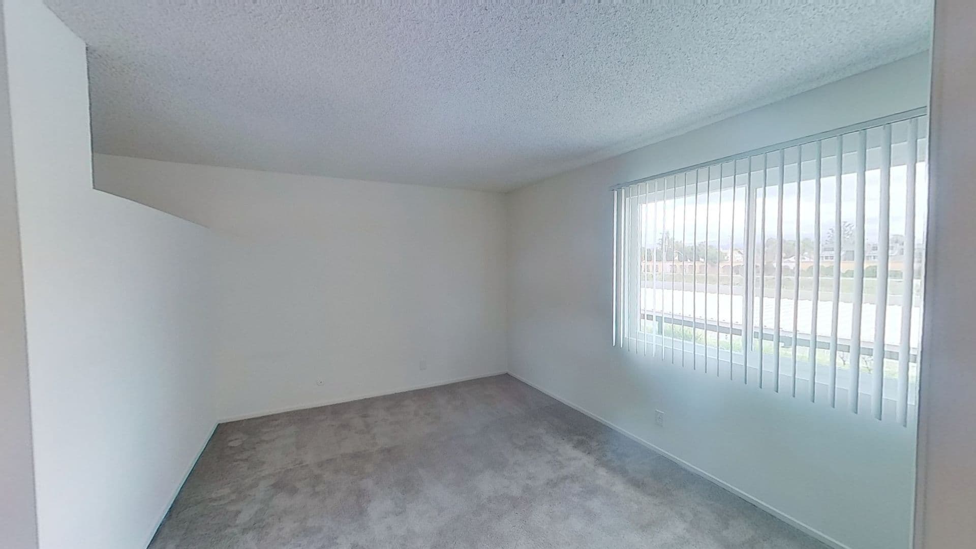 Santa Ana Apartment: 553 N. Tustin Ave
