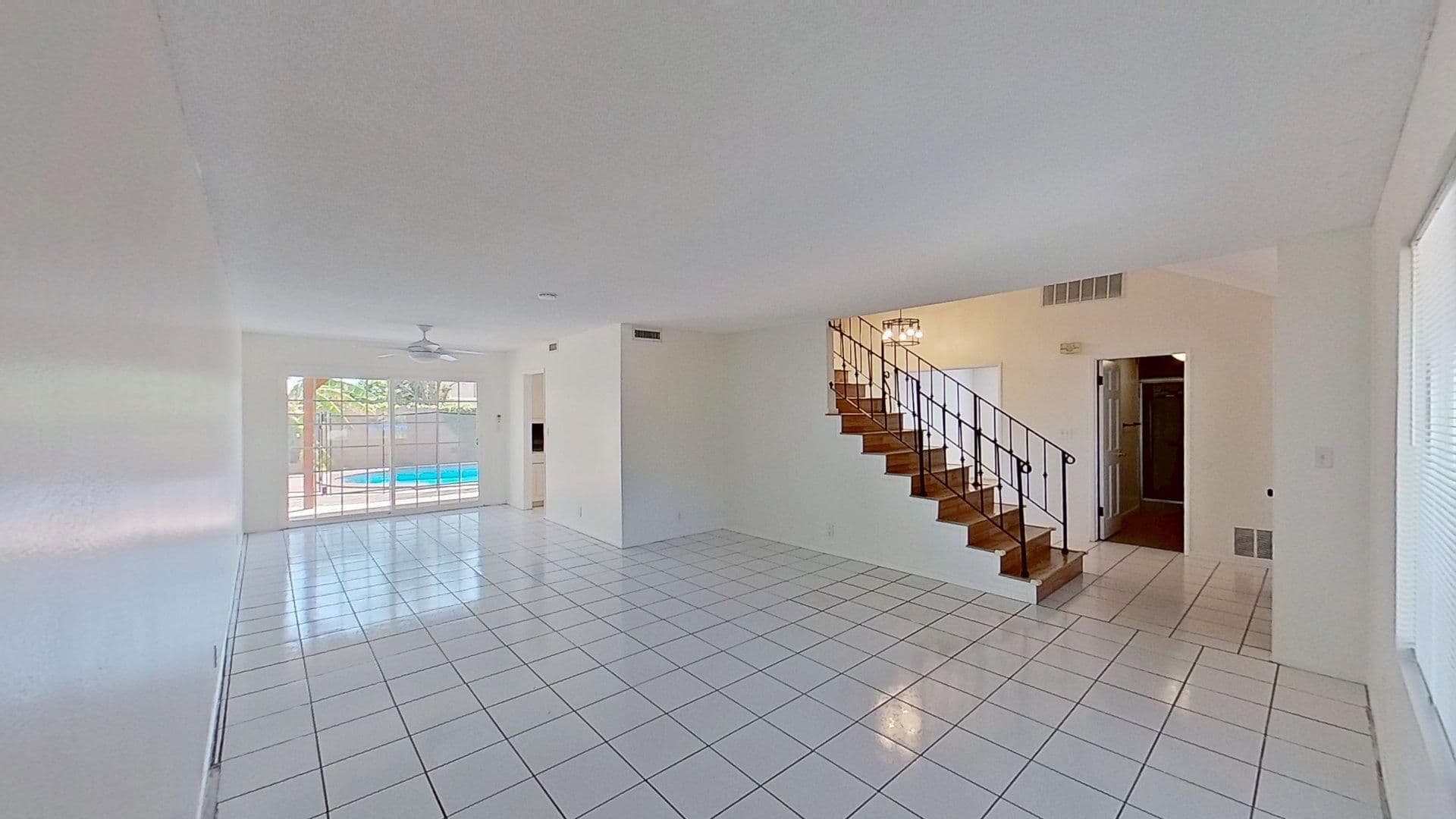Cerritos House: 17218 Maurice Ave.