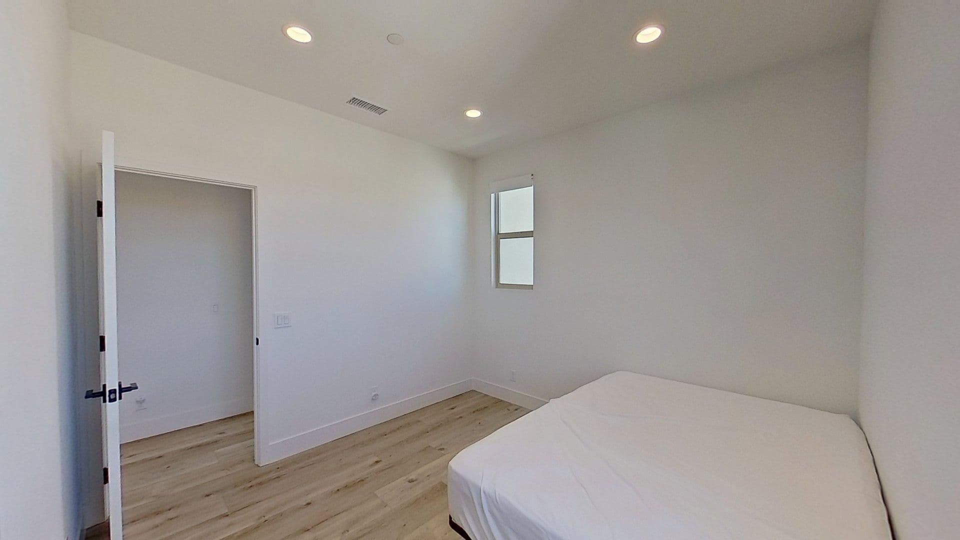 Anaheim House: 574 S Motif St.