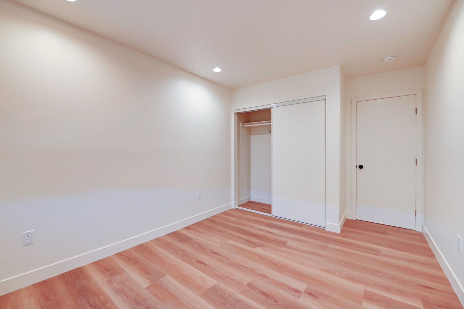 Santa Ana Condo: 829 N Garfield St