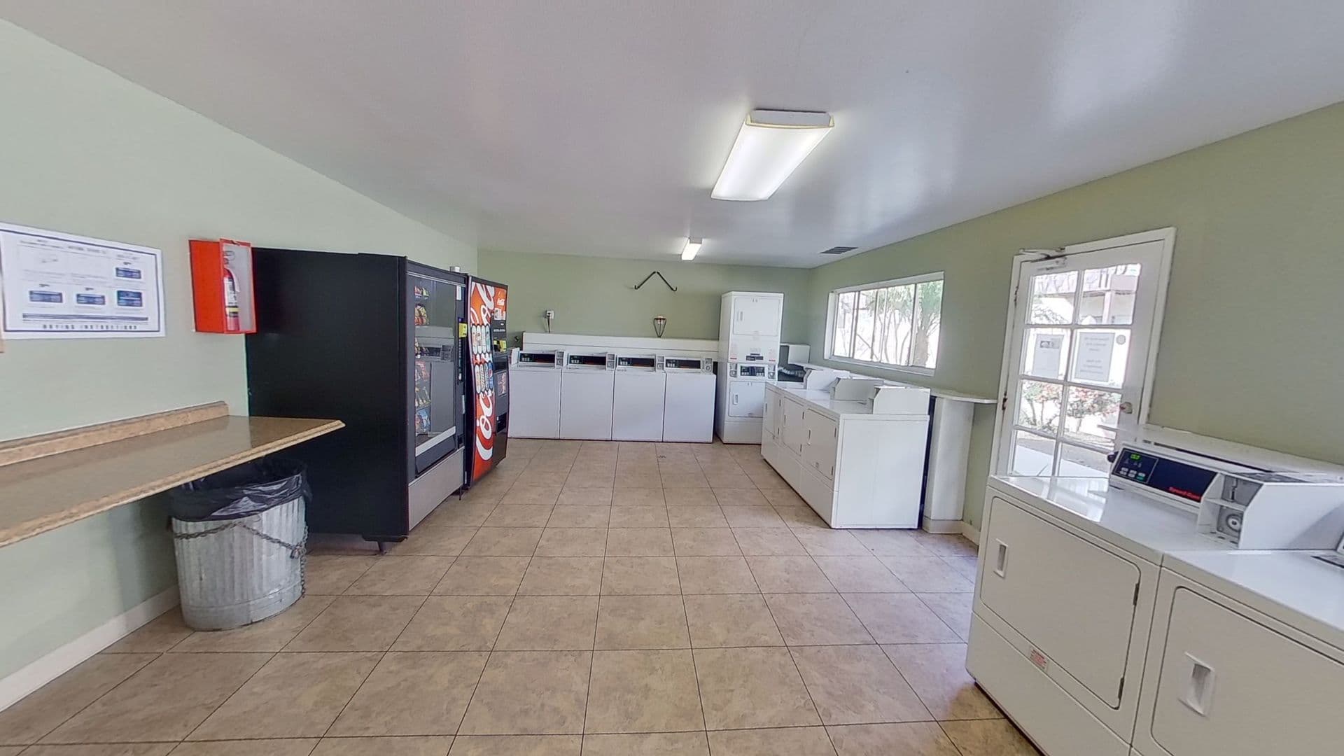 Santa Ana Apartment: 525 N. Tustin Ave
