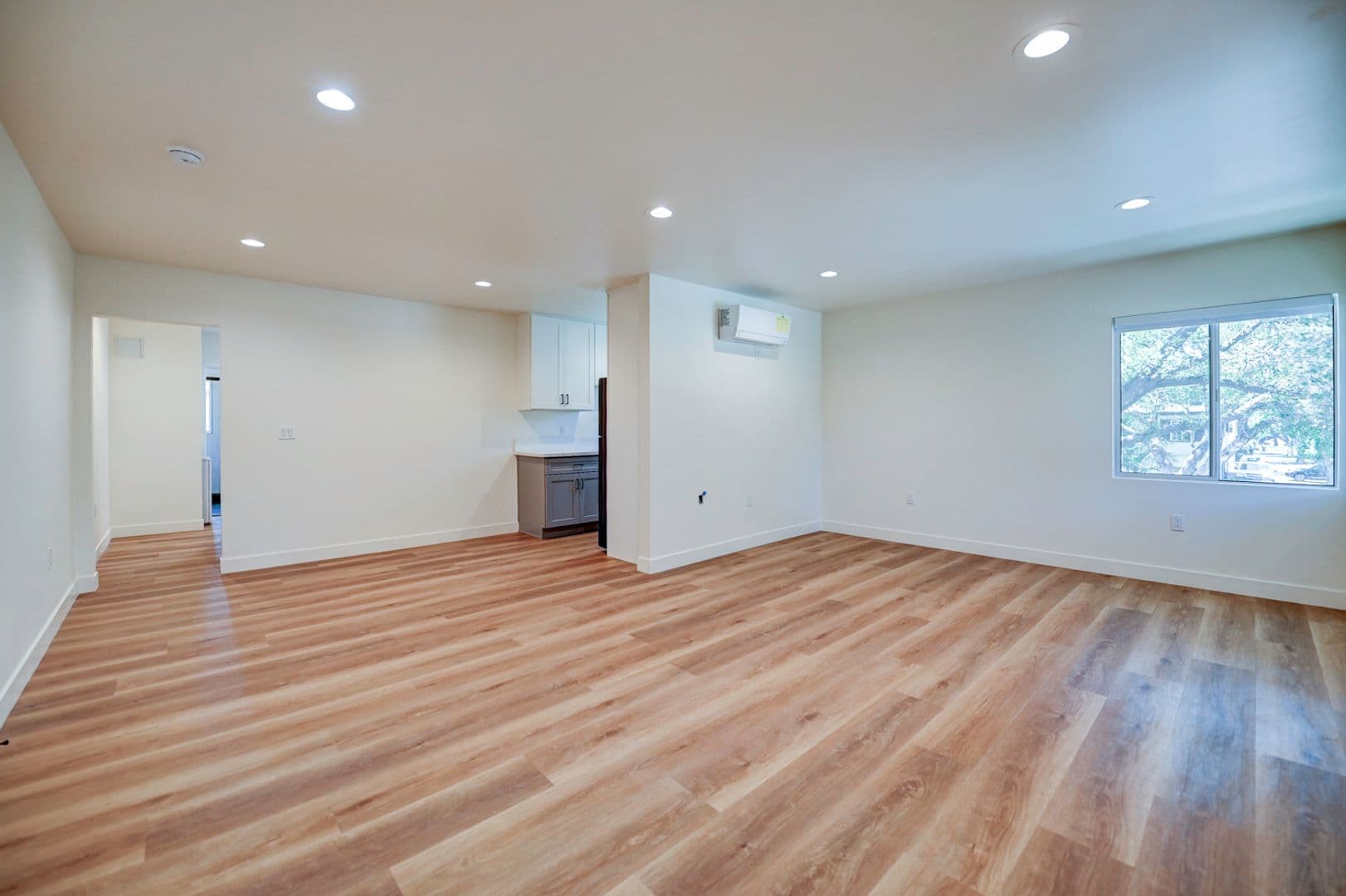 Santa Ana Condo: 829 N Garfield St