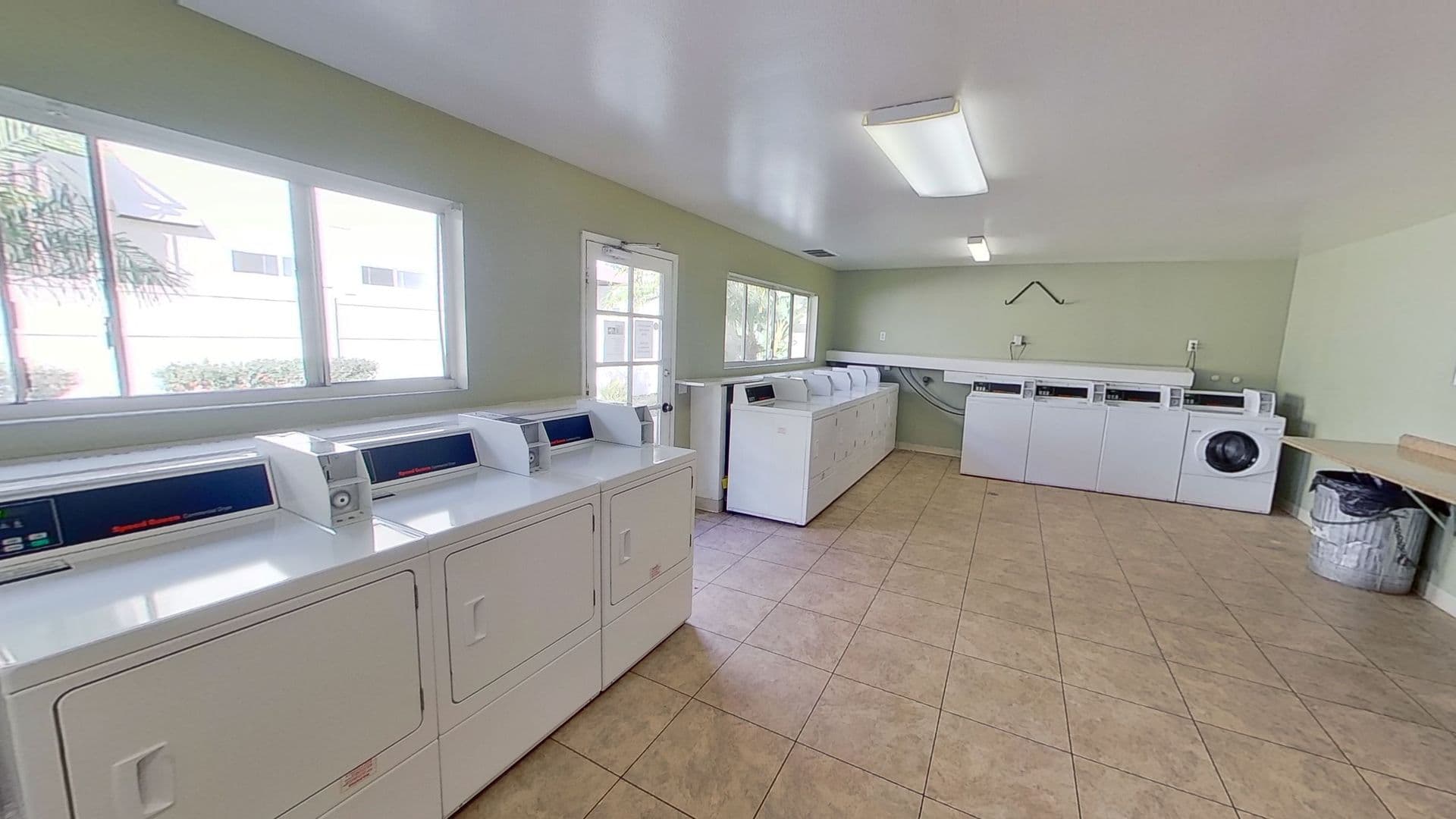 Santa Ana Apartment: 553 N. Tustin Ave