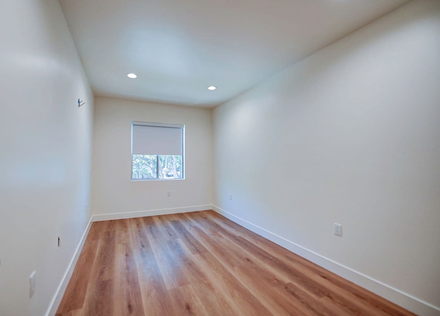 Santa Ana Condo: 829 N Garfield St