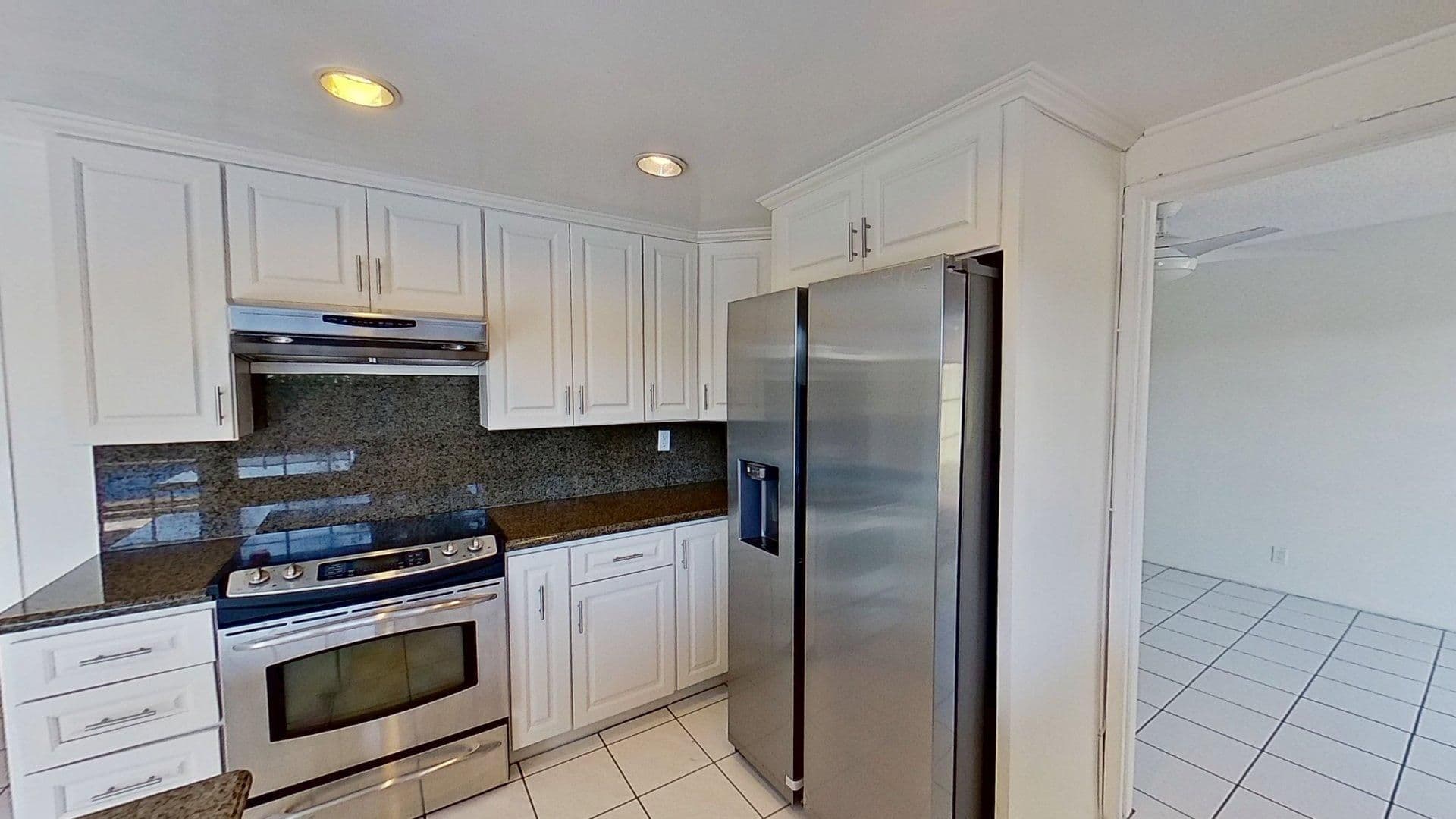 Cerritos House: 17218 Maurice Ave.