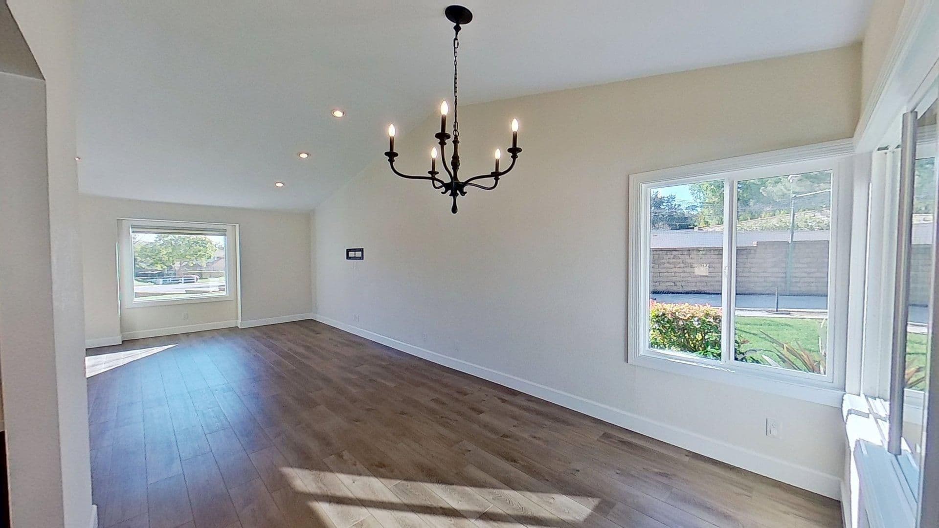 Yorba Linda House: 21355 Via Del Parque
