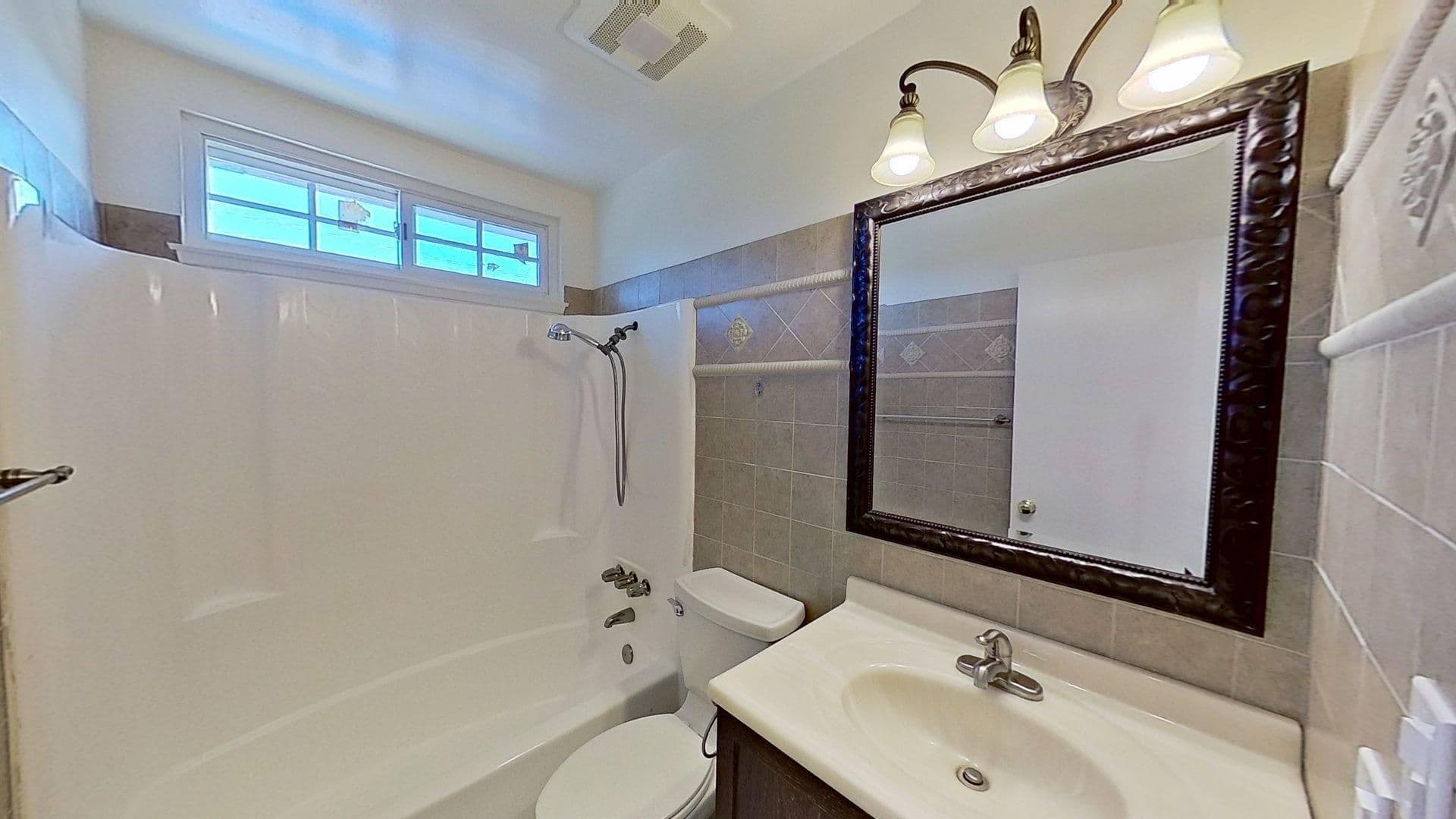 Cerritos House: 17218 Maurice Ave.
