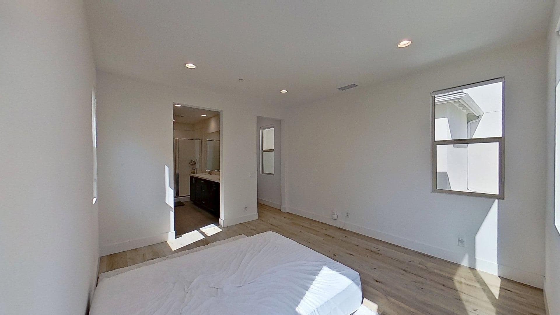 Anaheim House: 574 S Motif St.
