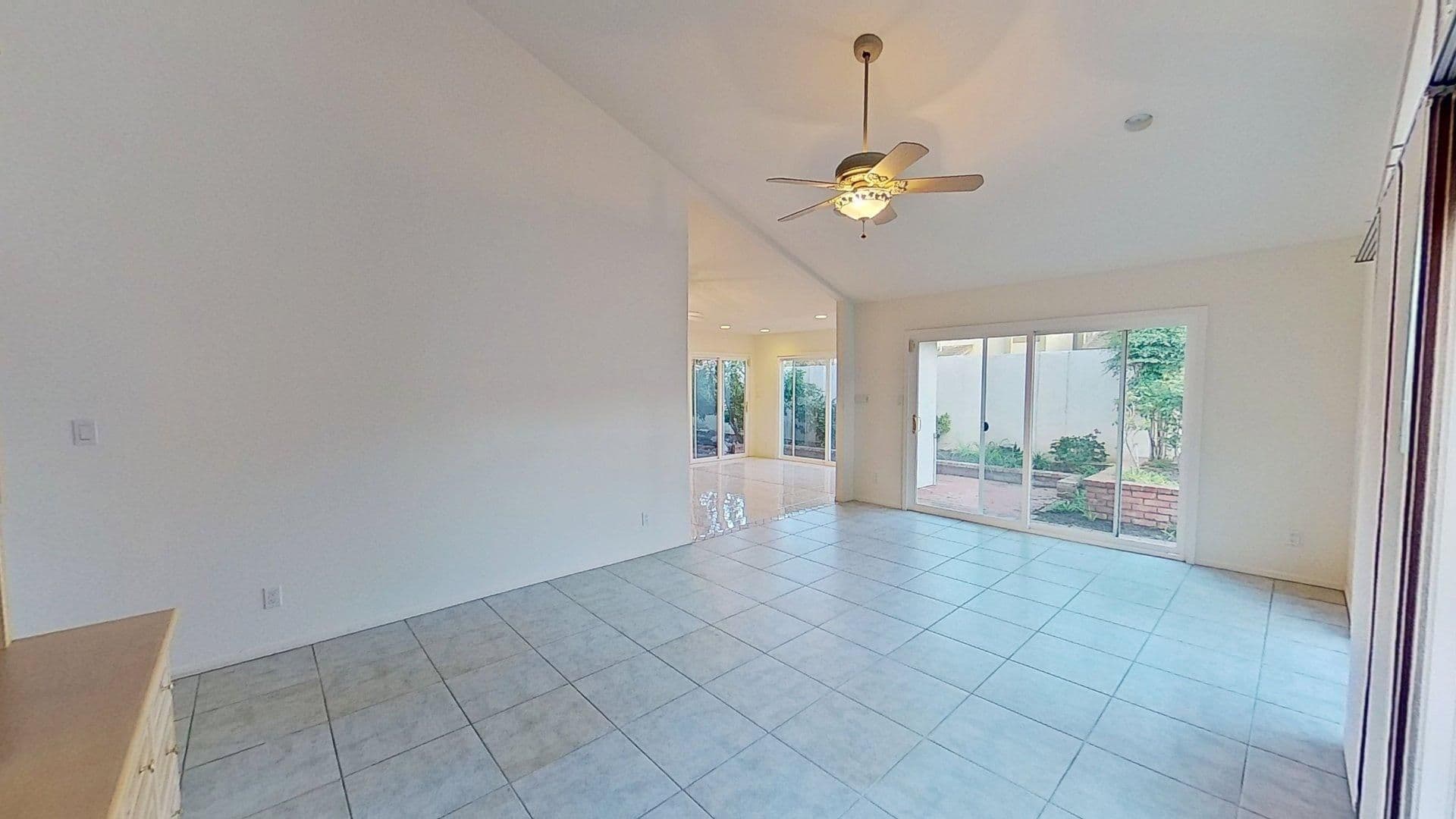 Irvine House: 5022 Hemlock
