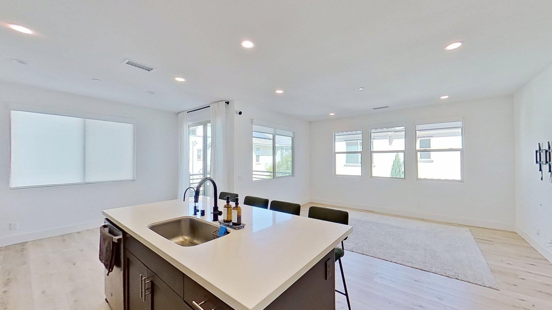 Anaheim House: 574 S Motif St.
